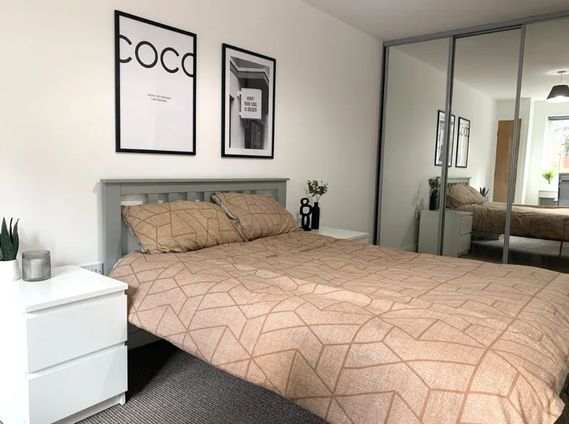 1 BED STUDENT FLAT // 2026/7 - Image 5